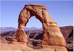 [ delicate arch im arches national park ]