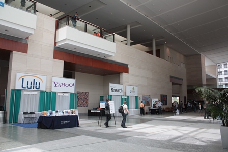 Eingangshalle und Registration im Konferenz-Zentrum in Raleigh, North Carolina, USA